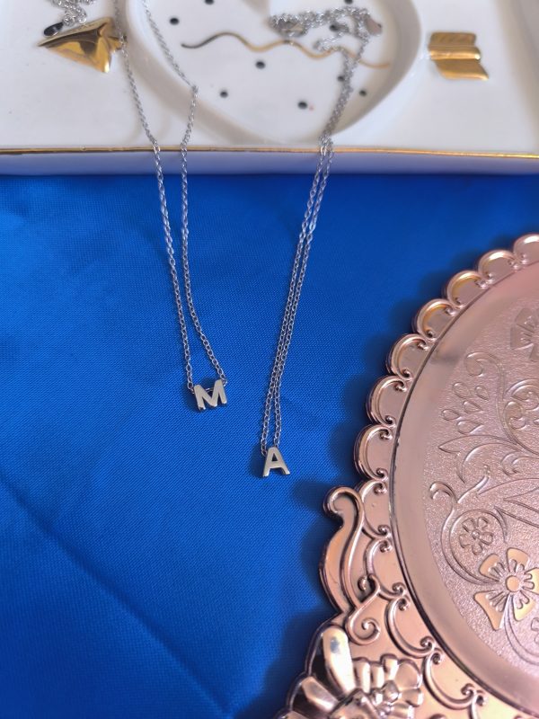 Collar con Inicial Lisa - Imagen 2