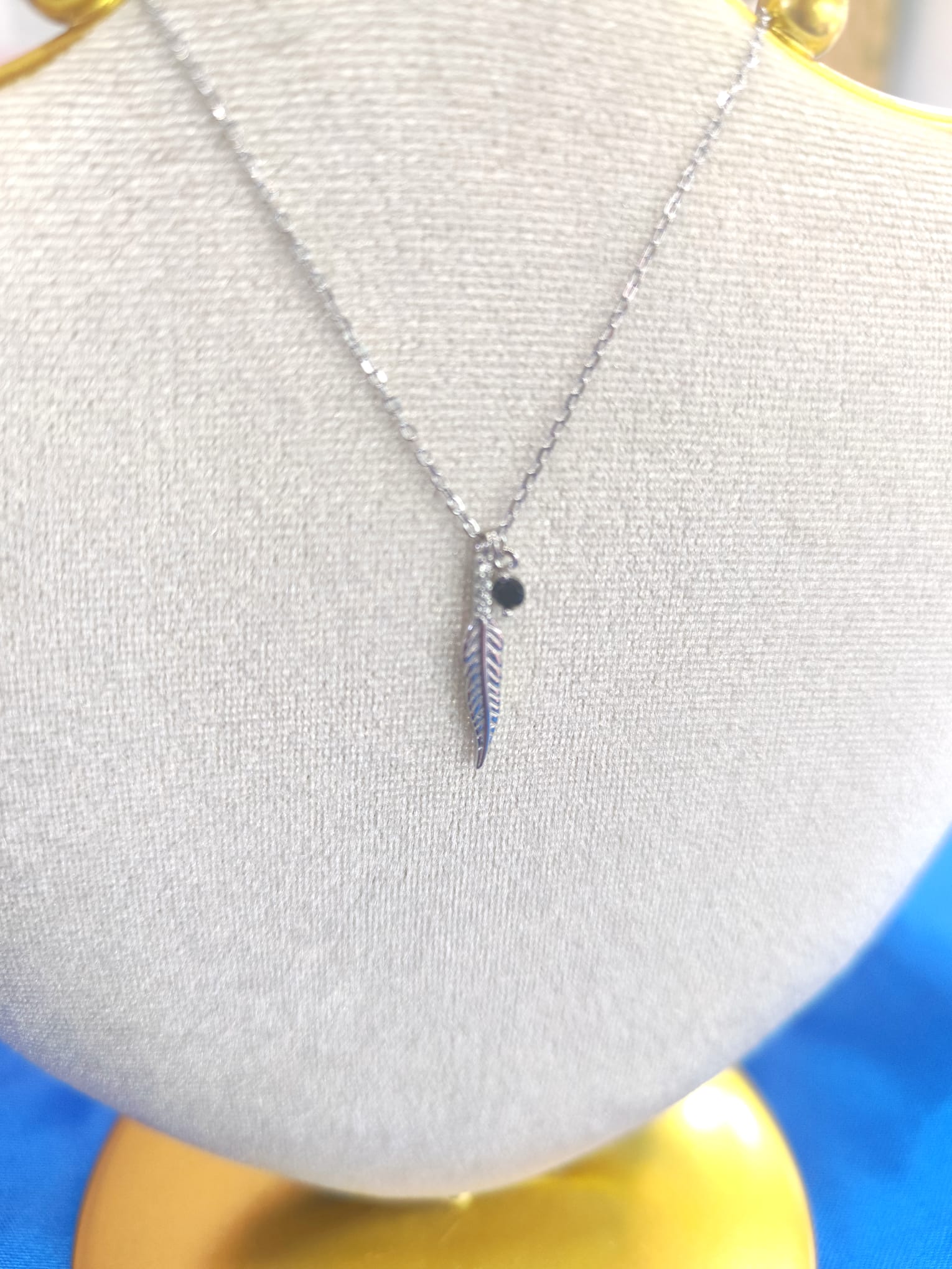 Collar Pluma - Imagen 2