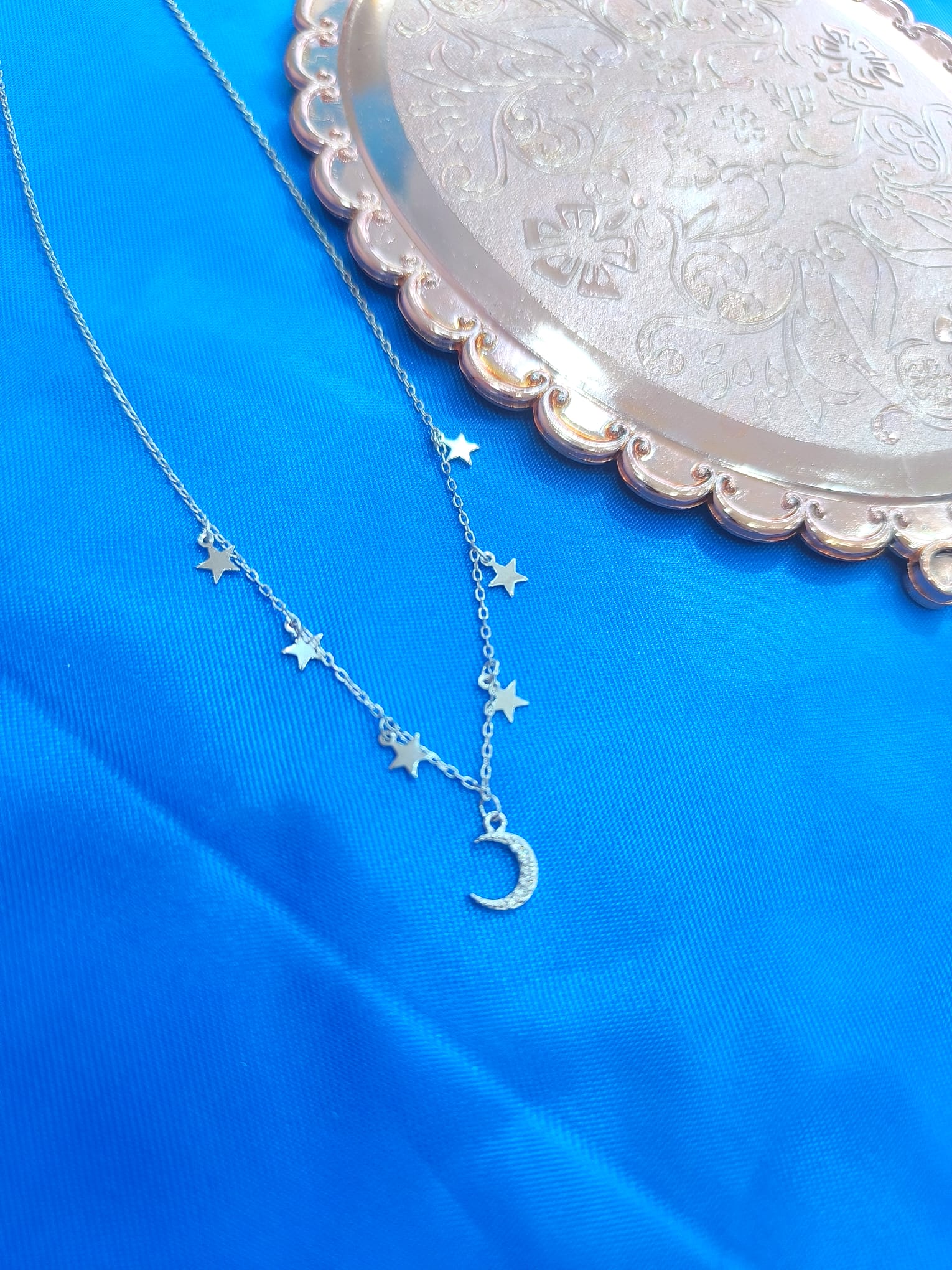 Collar Luna y Estrellas