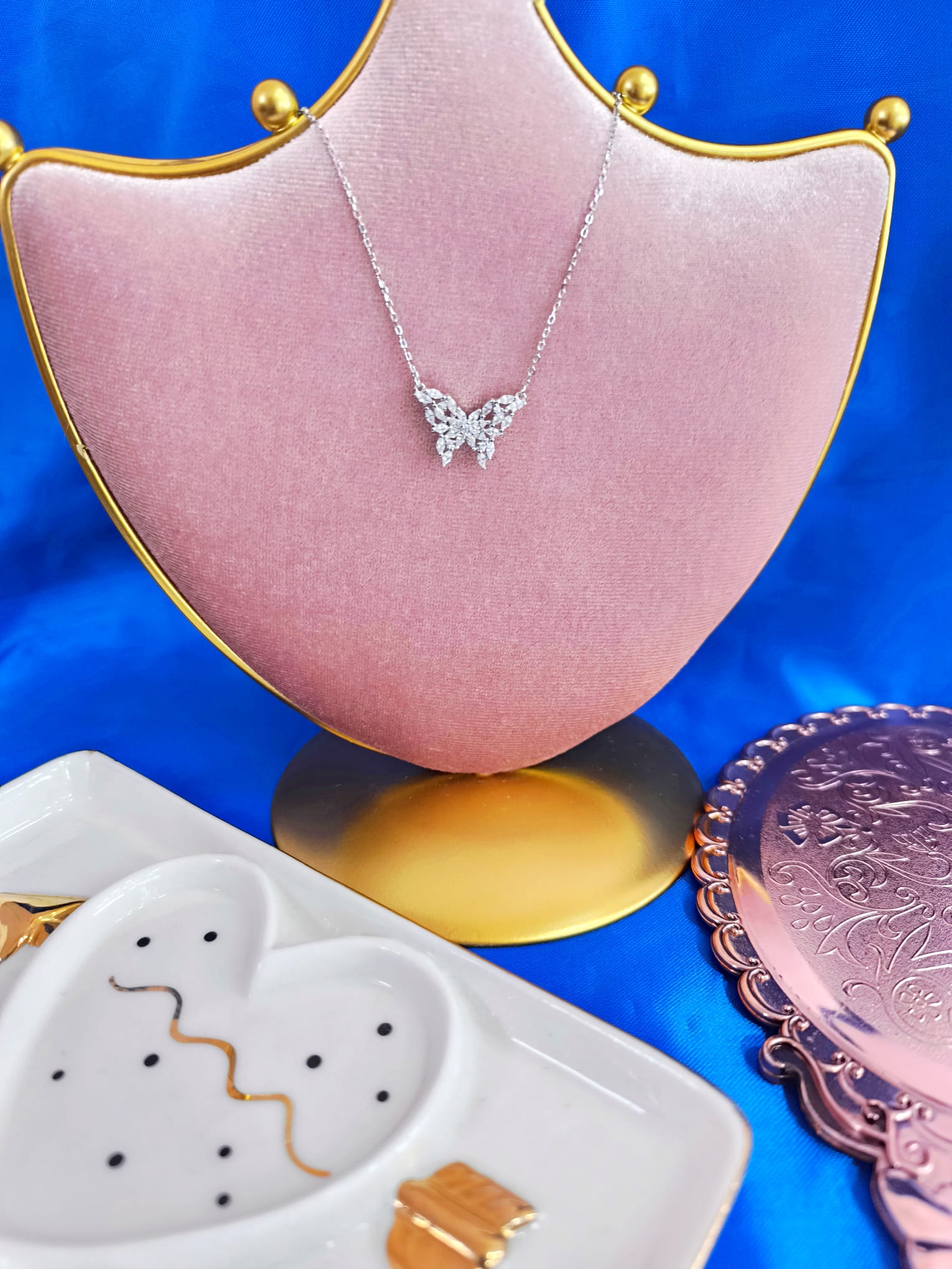 Collar Mariposa Grande