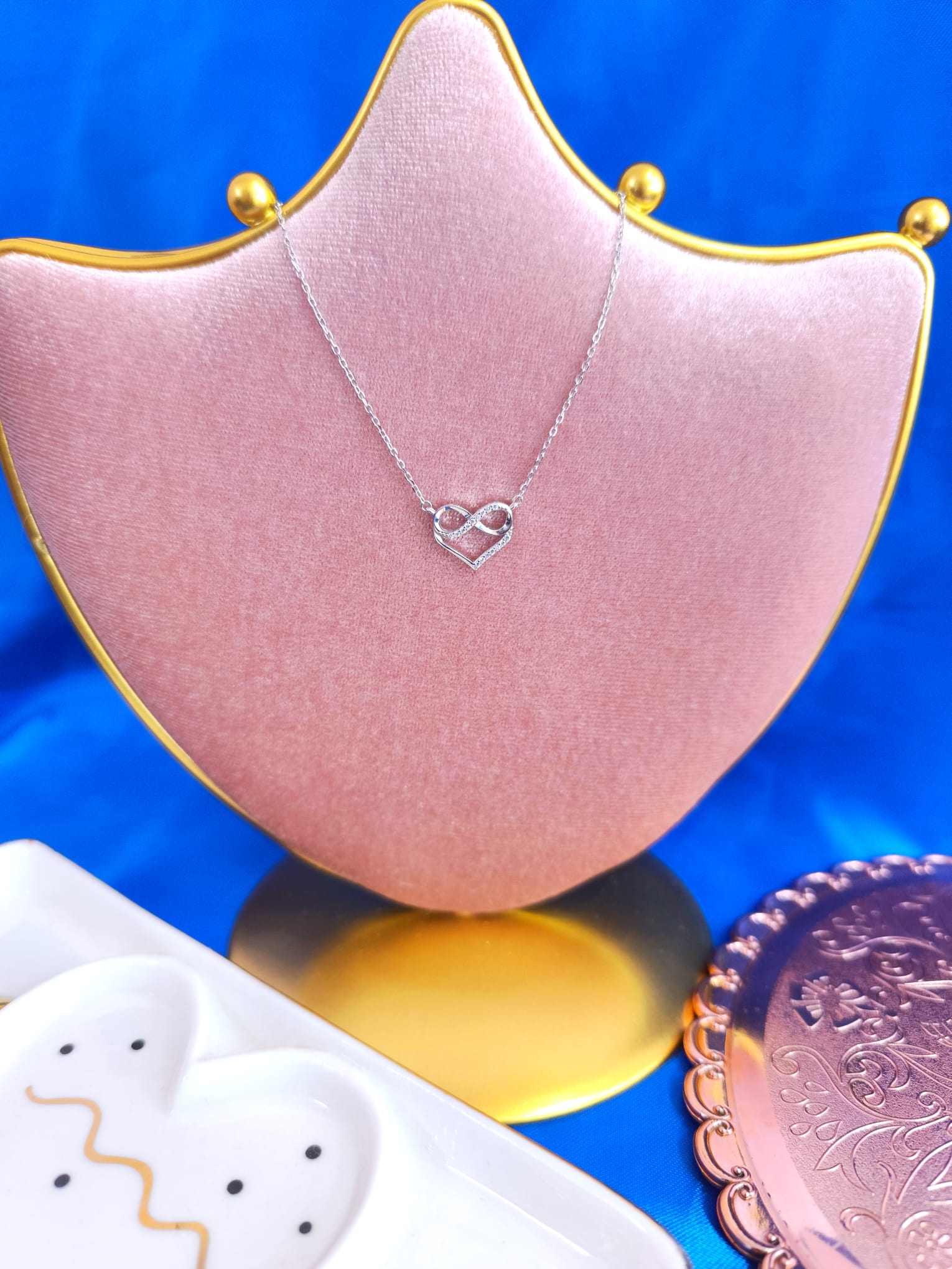 collar corazón infinito